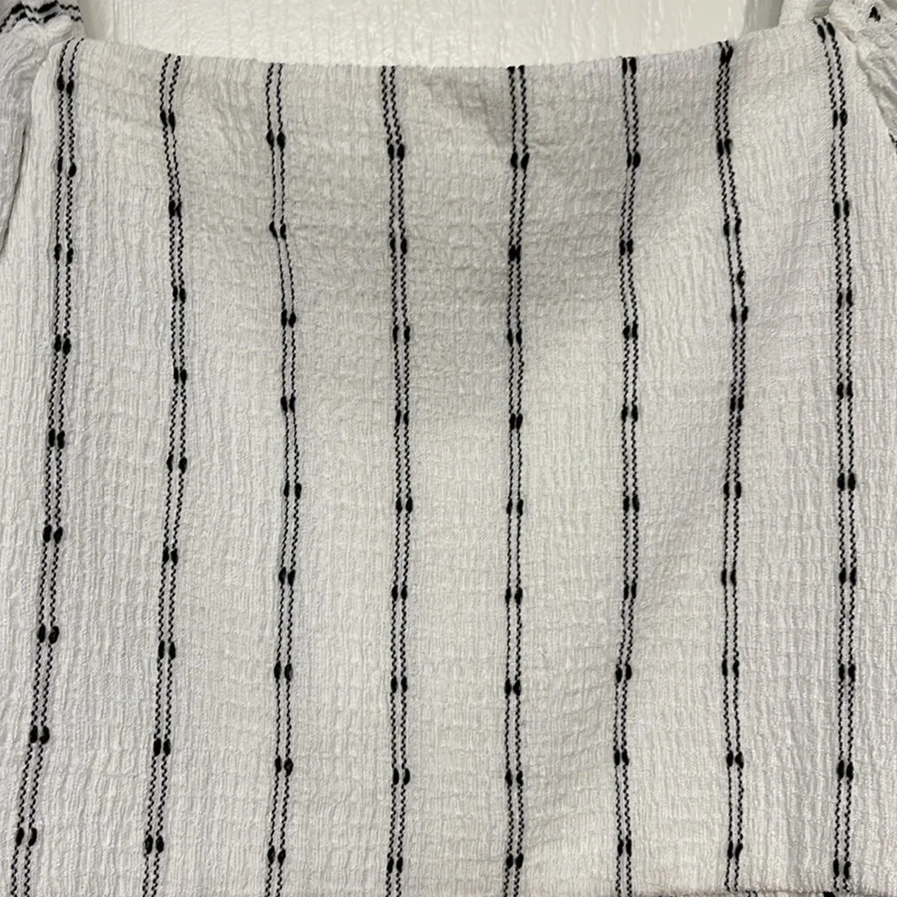 Madewell Puff Sleeve Empire Top Blouse Black White Stripe Size Med EUC #2721